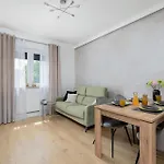 Sloneczny I Przestronny W Sercu Szczecina By Renters 公寓