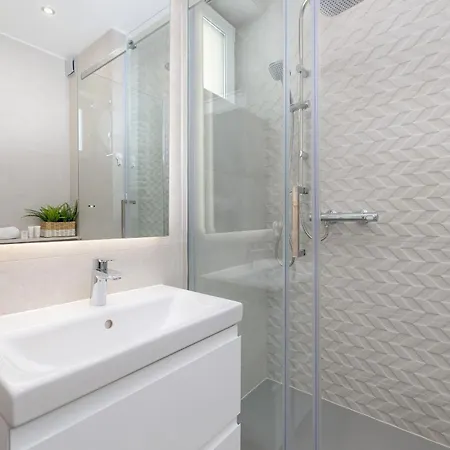 Apartamento Sloneczny I Przestronny W Sercu Szczecina By Renters