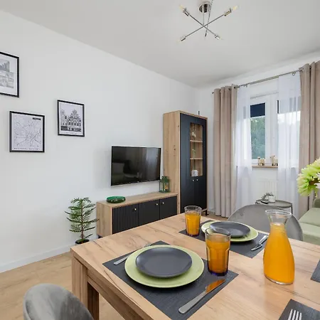 Sloneczny I Przestronny W Sercu Szczecina By Renters 公寓 *