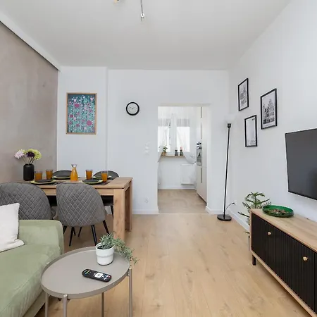 Sloneczny I Przestronny W Sercu Szczecina By Renters *